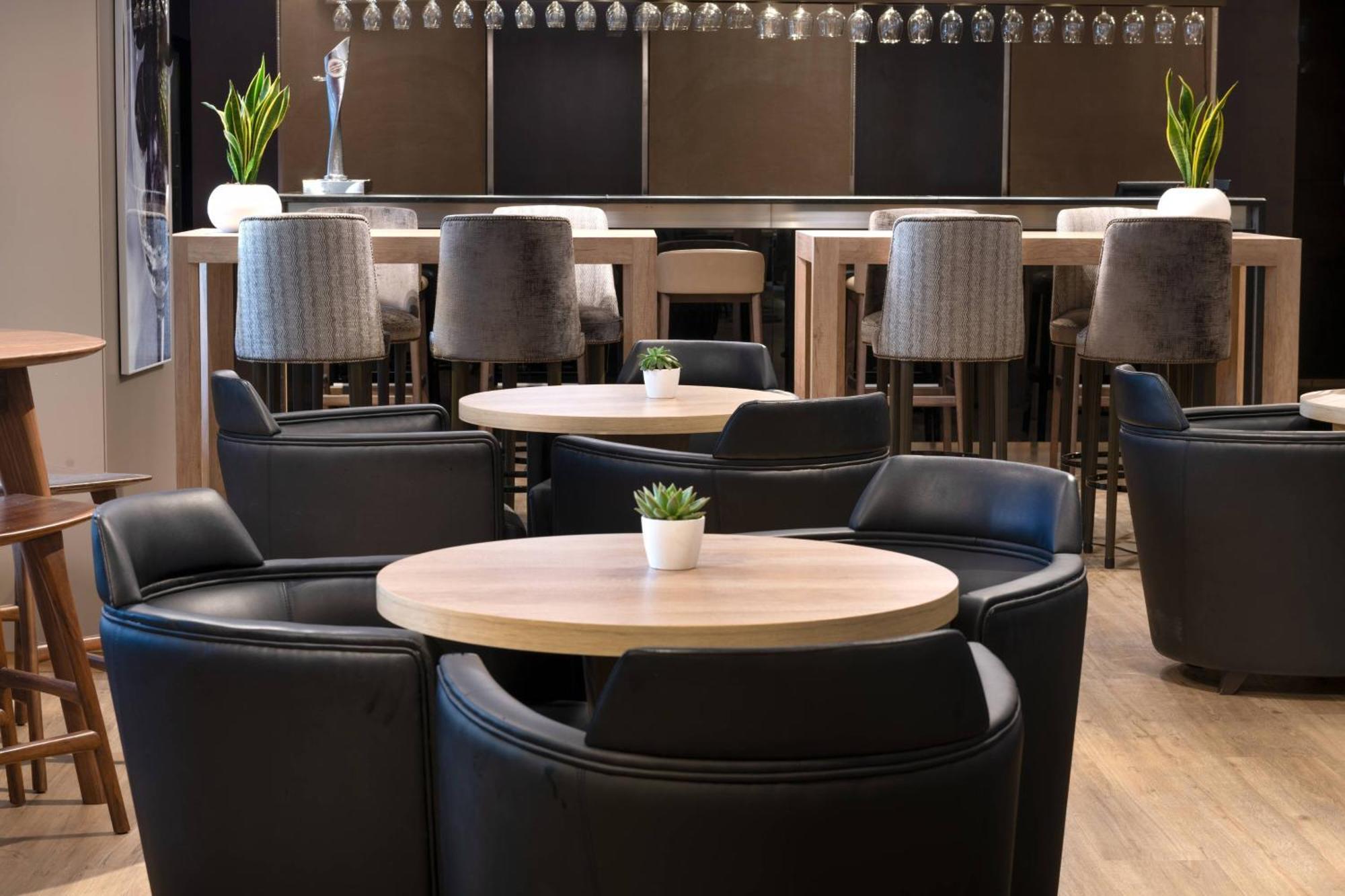 Ac Hotel La Rioja By Marriott Logrono Exterior photo