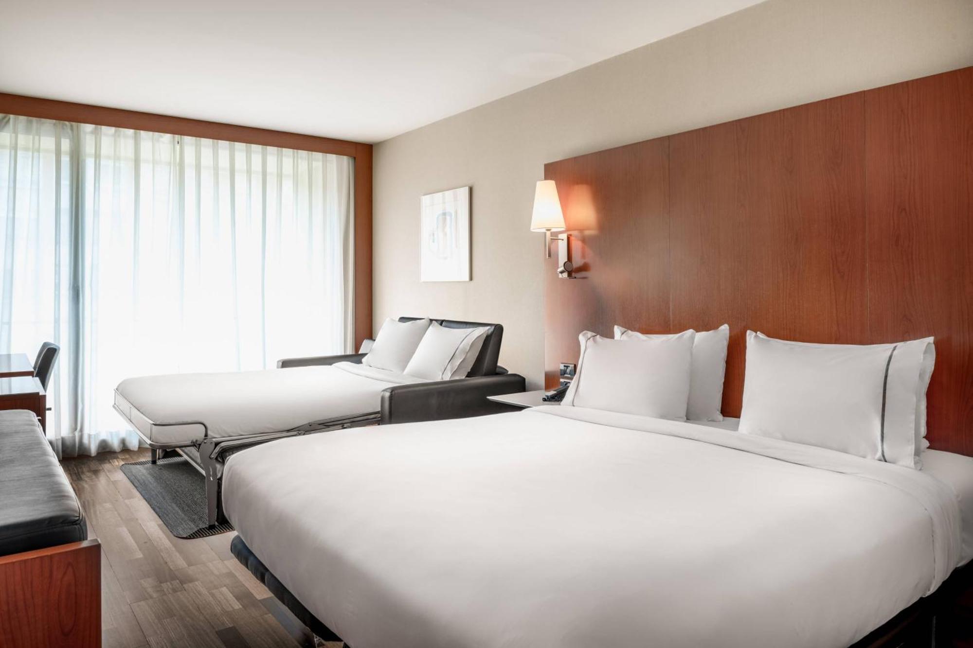 Ac Hotel La Rioja By Marriott Logrono Exterior photo