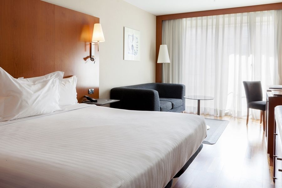 Ac Hotel La Rioja By Marriott Logrono Exterior photo